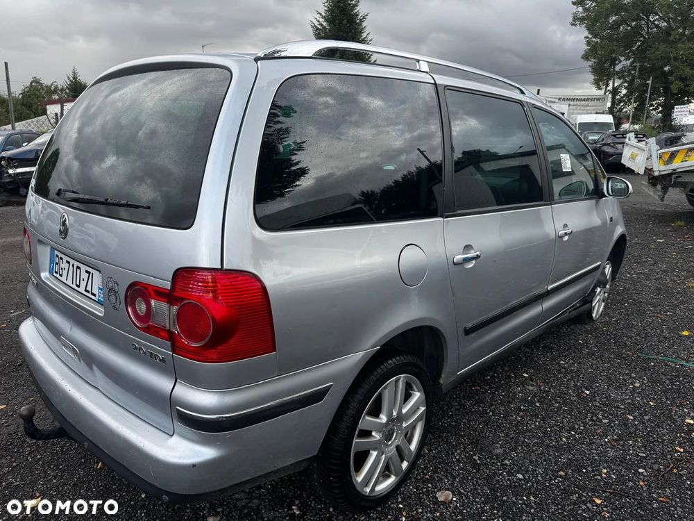 Volkswagen Sharan 2.0 TDI Comfortline - 26