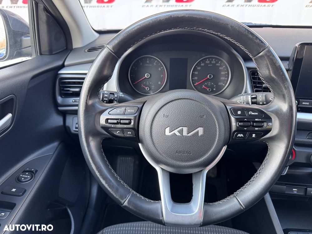 Kia Stonic 1.0 T-GDI 7DCT HP MHEV Trend - 7