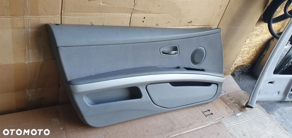 Boczek tapicerka lewy przód BMW 3 E92 E93 - 4
