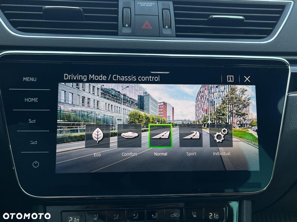 Skoda Superb 2.0 TDI SCR 4x4 L&K DSG - 25