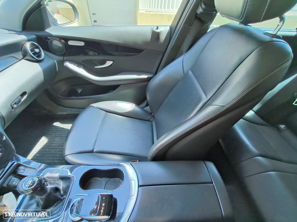 Mercedes-Benz C 180 - 10