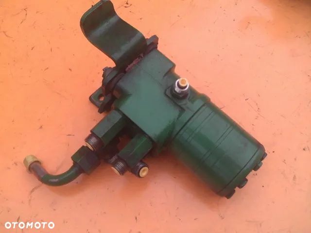 Orbitrol RE186399 John Deere 7720 - 1
