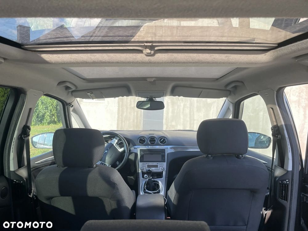 Ford S-Max 2.0 TDCi DPF Ambiente - 11