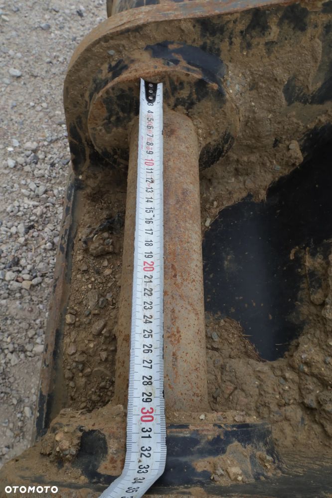 Łyżka skarpowa sztywna JCB fi 80 210 CM - 17