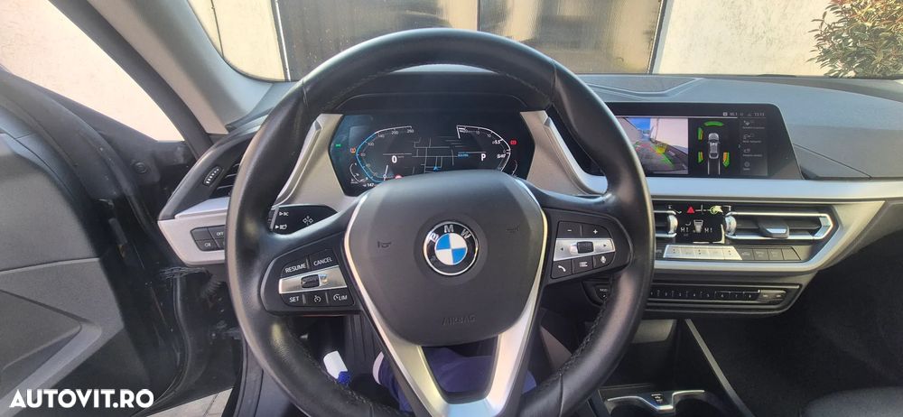 BMW Seria 2 218d Aut. Sport Line - 8