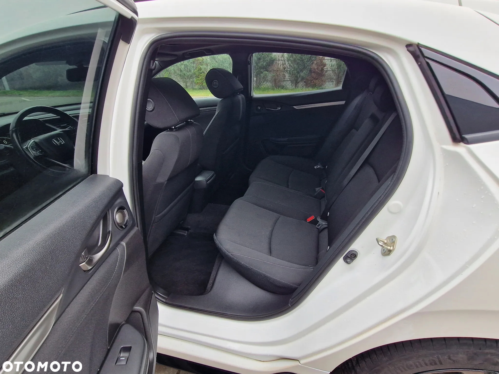 Honda Civic 1.5 i-VTEC Turbo Sport Plus - 21