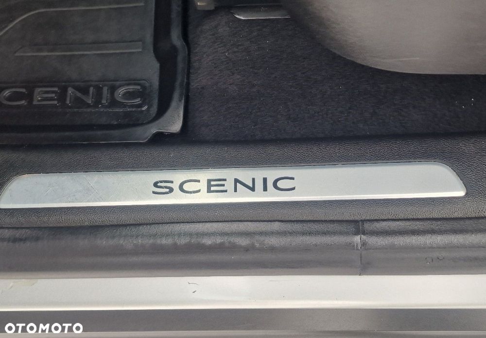 Renault Grand Scenic - 22