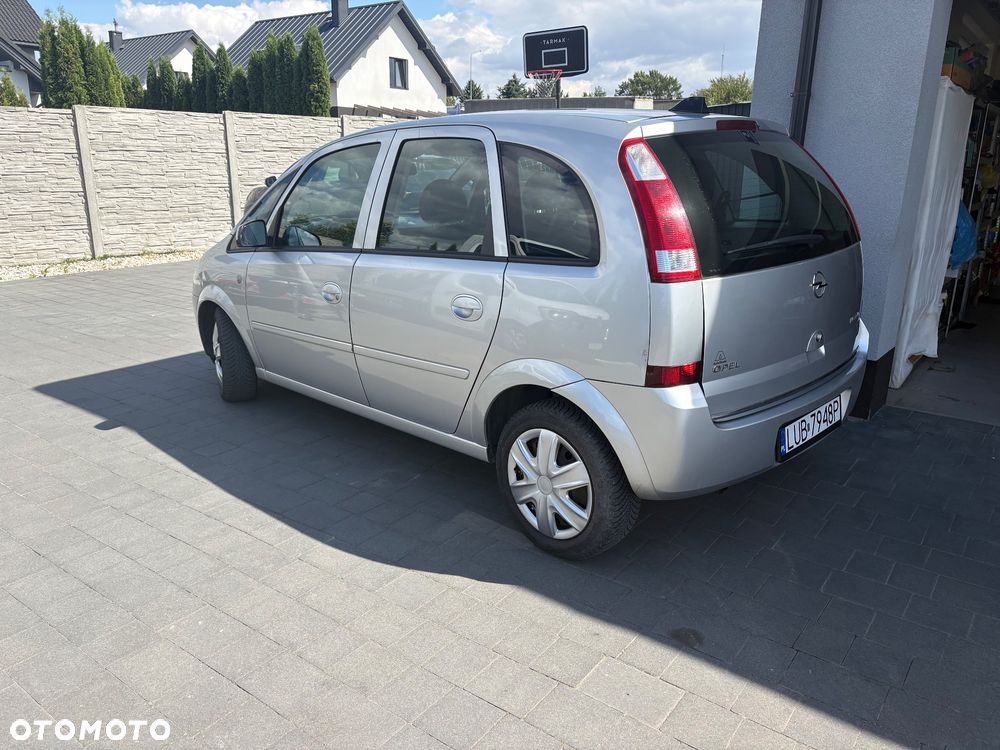Opel Meriva 1.4 - 14