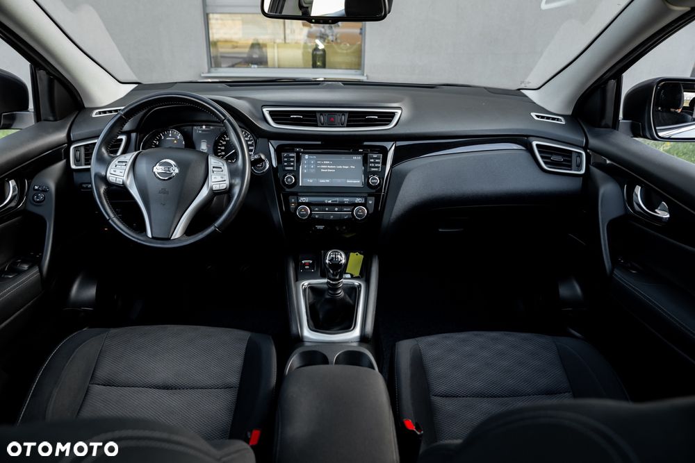 Nissan Qashqai 1.6 DIG-T Tekna - 27