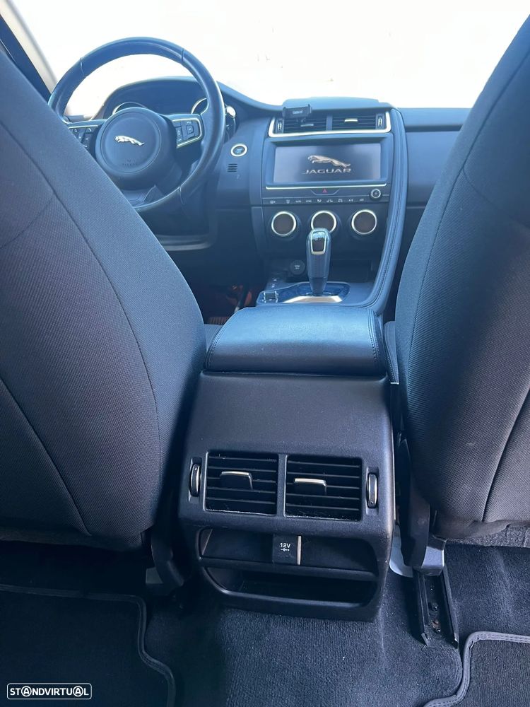Jaguar E-Pace D150 AWD Aut. S - 11