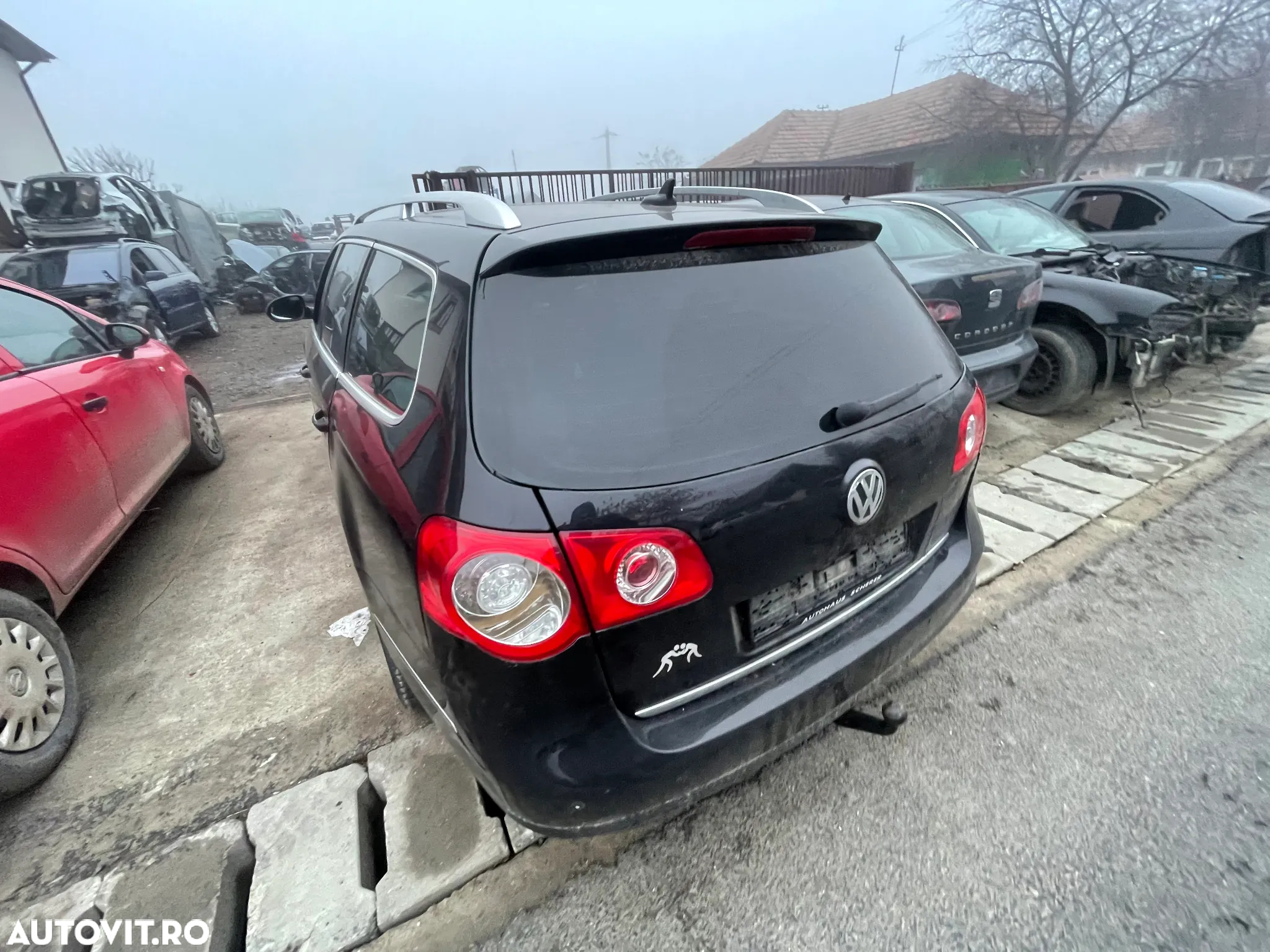 Dezmembram Passat B6 2.0 TDI BMR 170 cp - 7