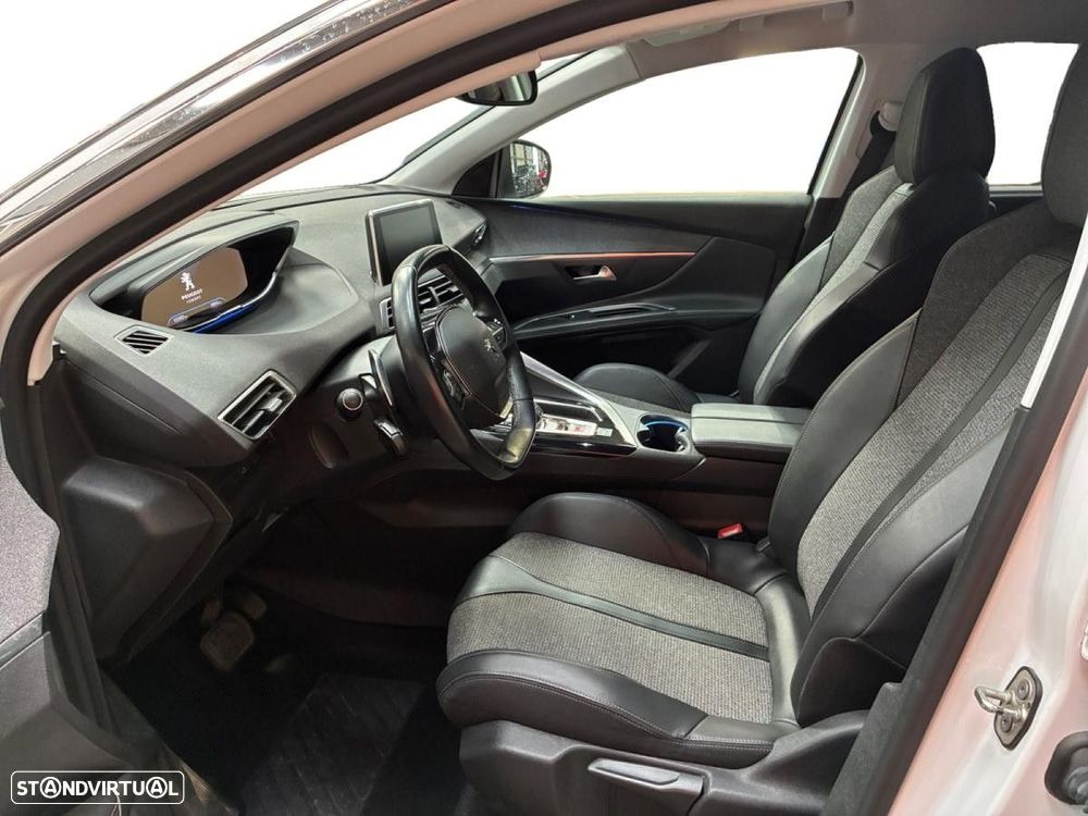 Peugeot 5008 1.2 PureTech Allure EAT8 - 5