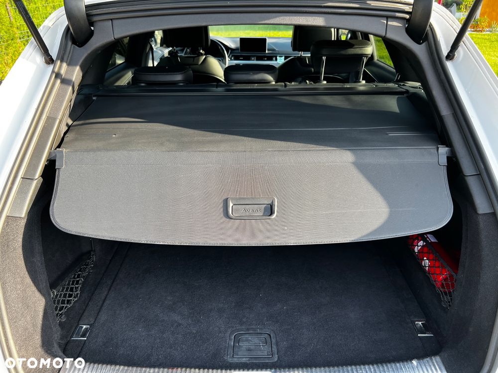 Audi A4 Avant 2.0 TDI S tronic quattro sport - 12