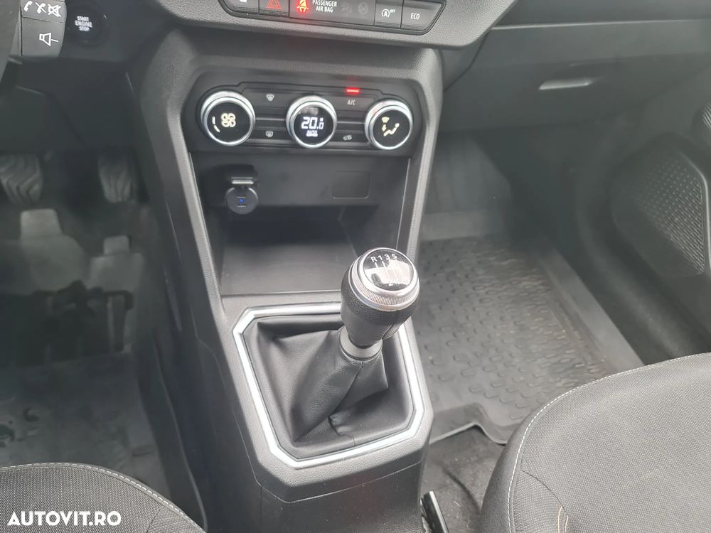 Dacia Sandero Stepway ECO-G 100 MT6 Essential - 16