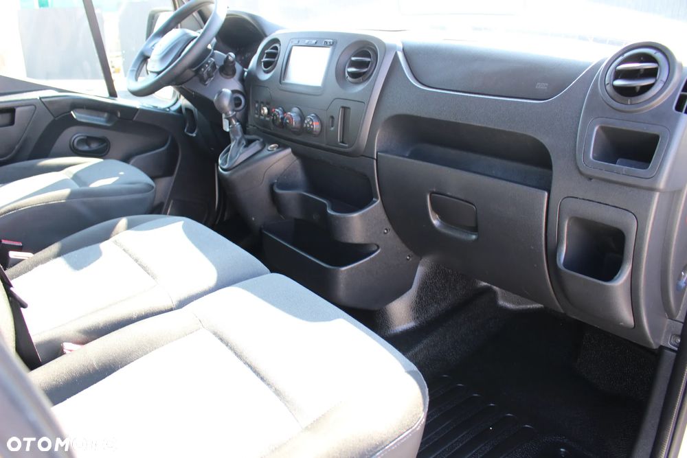 Renault MASTER *2.3 DCI 130 KM*/L2H2/ KLIMA/ MANUAL /*SERWIS FR*/ STAN IDEALNY / - 16