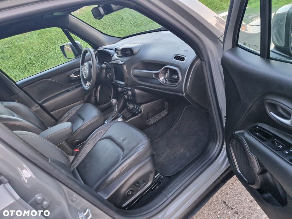 Jeep Renegade - 14