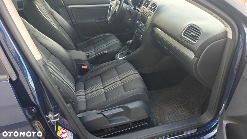Volkswagen Golf 1.2 TSI DSG MATCH - 20