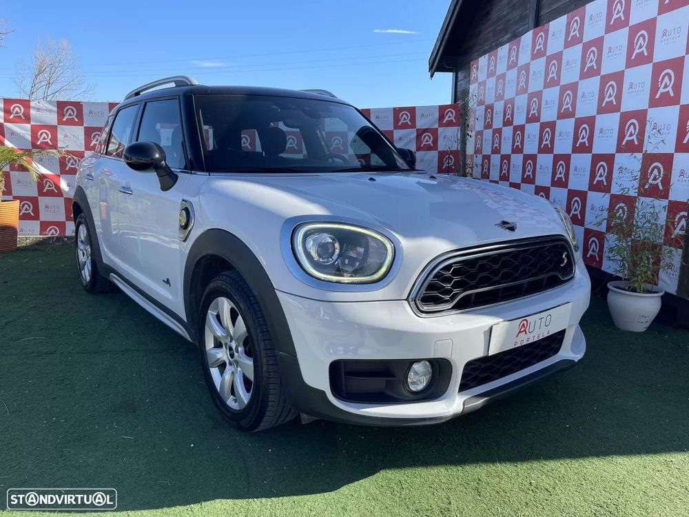 MINI Countryman Cooper SE ALL4 Auto - 1