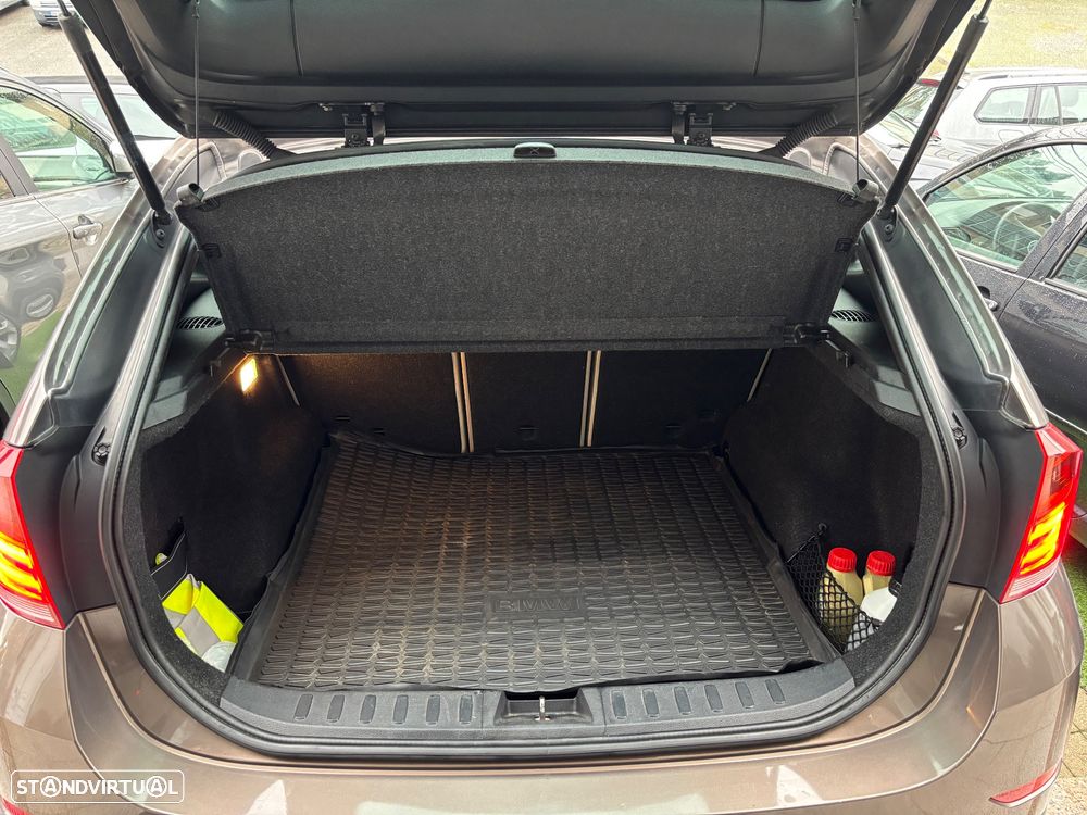 BMW X1 xDrive20d - 14