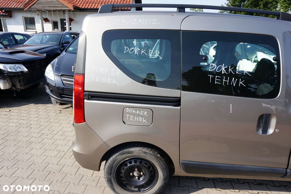 ĆWIARTKA BŁOTNIK TYLNY PRAWY DOKKER LIFT TEHNK 760305326R DACIA 2017-2021 - 2