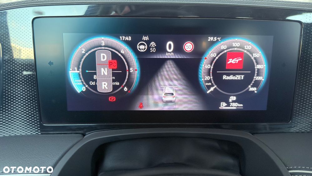 Volkswagen Passat 2.0 TDI SCR Style DSG - 16