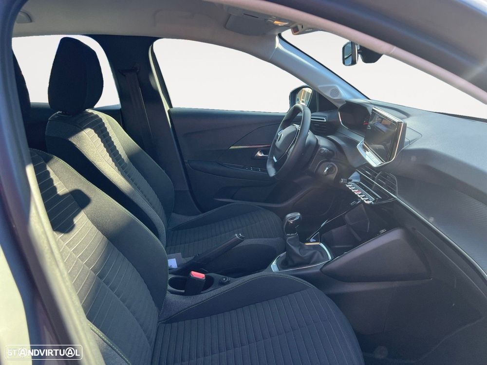 Peugeot 208 1.2 PureTech Active - 15