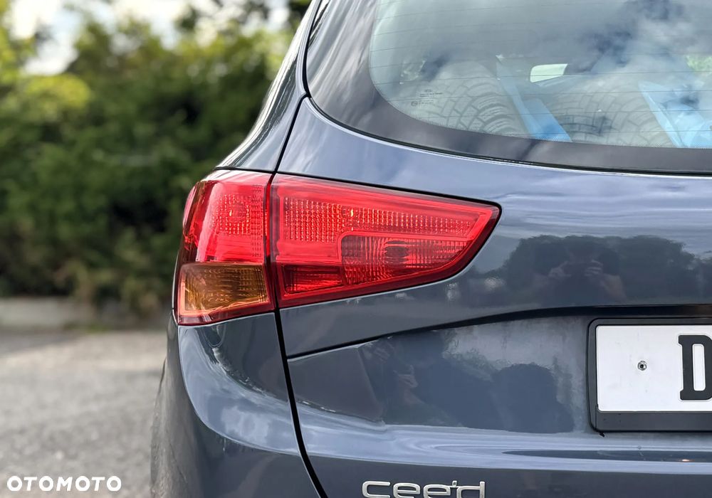 Kia Ceed 1.6 CRDi M - 37