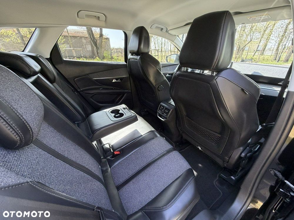Peugeot 3008 - 29