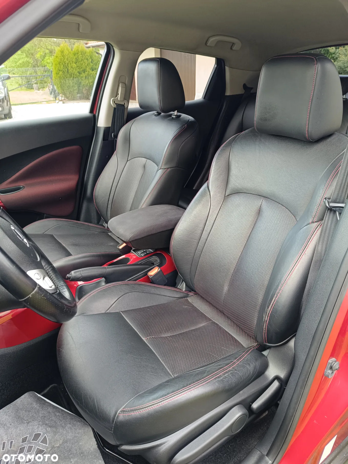 Nissan Juke 1.6 DIG-T Acenta 4WD Xtronic - 14