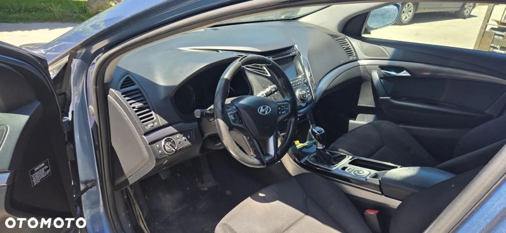 HYUNDAI I40 1,7 CRDI 115km piasta zwrotnica prawy lewy przód - 6