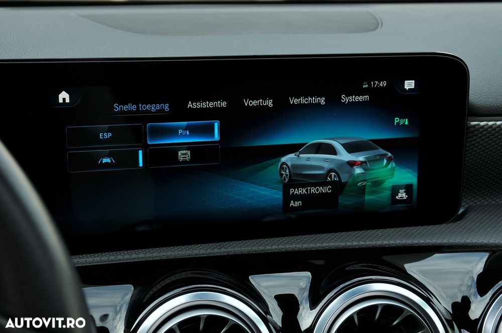 Mercedes-Benz A 180 7G-DCT Edition 2021 - 24