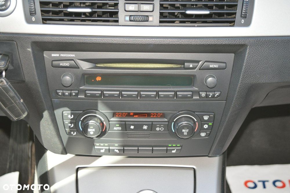 BMW Seria 3 320d - 22