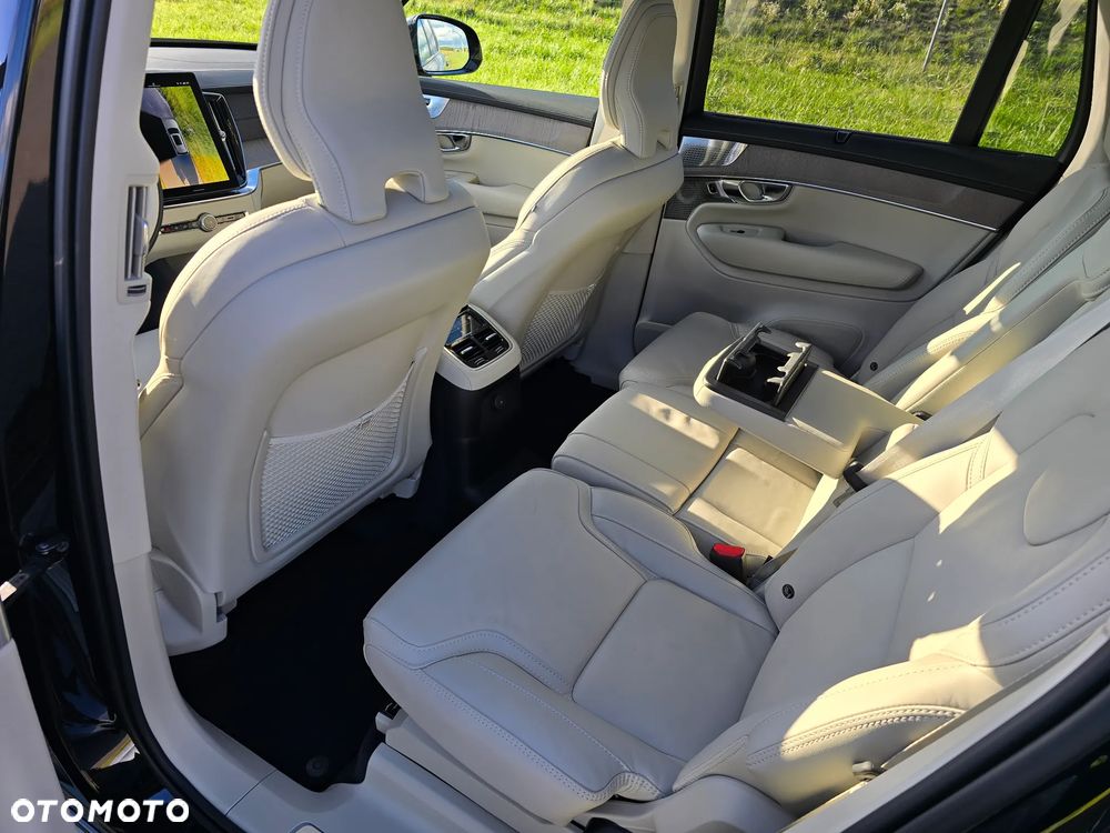 Volvo XC 90 T8 AWD Plug-In Hybrid Ultra Dark 7os - 20