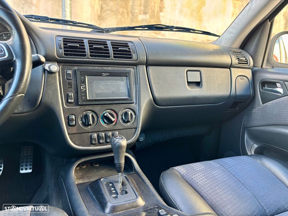 Mercedes-Benz ML 270 - 23