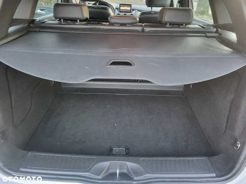 Mercedes-Benz Klasa B 180 CDI (BlueEFFICIENCY) - 19