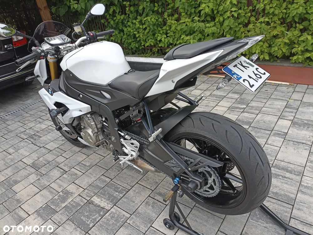 BMW S - 21