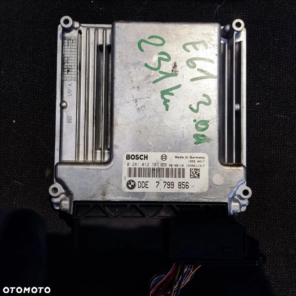 BMW E60 E61 E65 E90 X3 E83 3.0D 231KM STEROWNIK KOMPUTER SILNIKA 7799856 - 1