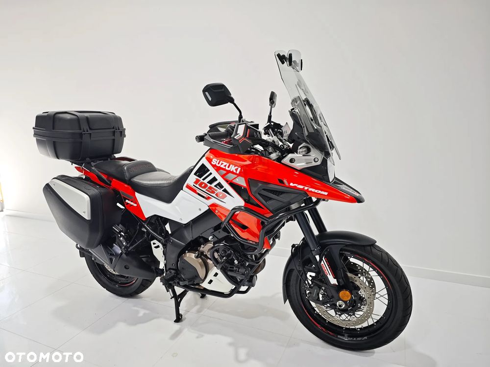 Suzuki V-STROM - 2