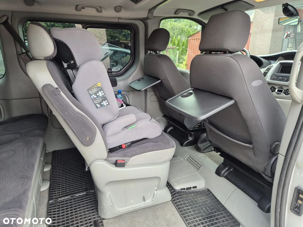 Renault Trafic - 15