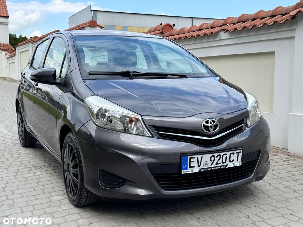 Toyota Yaris - 31