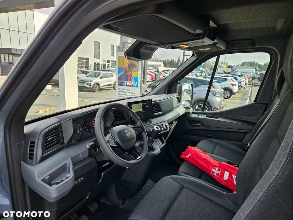Renault Master Furgon RWD L4H3 170 KM - 3