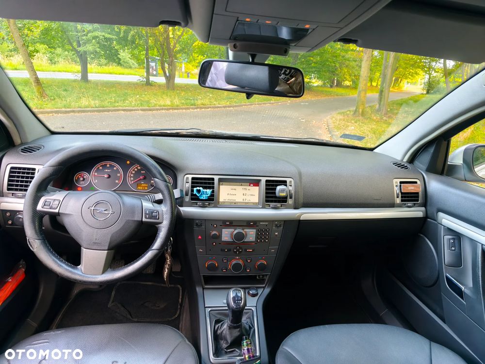 Opel Vectra - 8