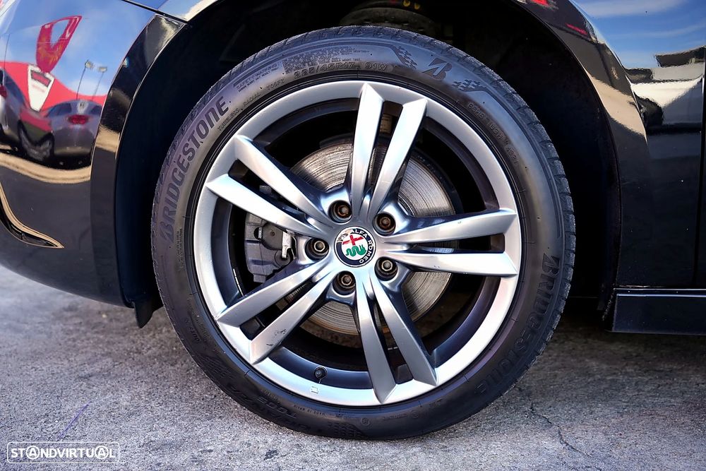 Alfa Romeo Giulietta 2.0 JTDM Super - 8