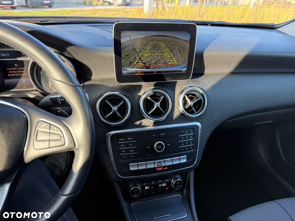 Mercedes-Benz GLA 200 7G-DCT Activity Edition - 7
