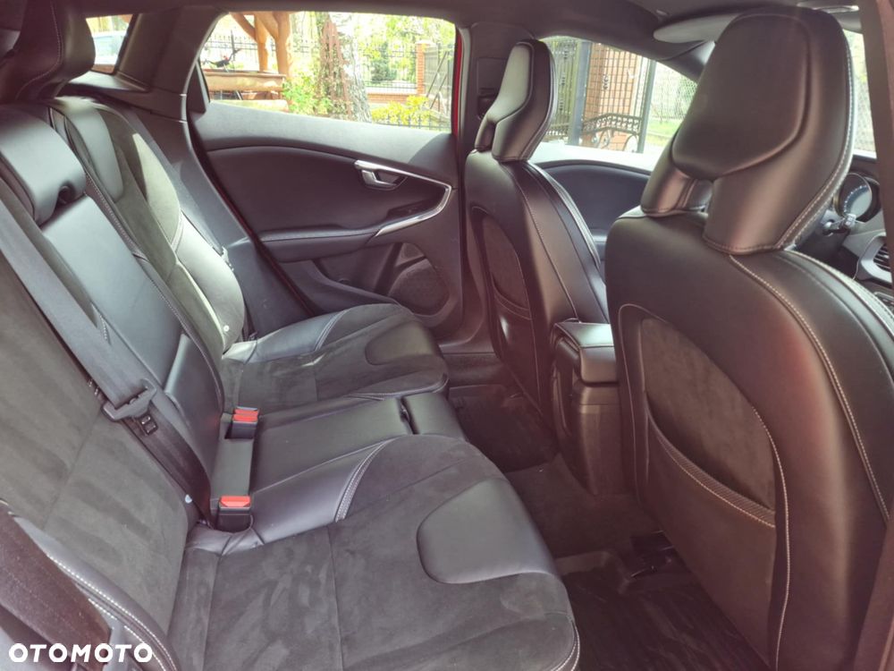 Volvo V40 T3 Drive-E Summum - 16