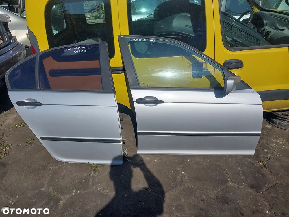 Drzwi prawe przednie tylne BMW E46 Lift FL Titansilber metalic 354/7 srebrne SEDAN prawy przód prawy tył tylne przednie kompletne - 1