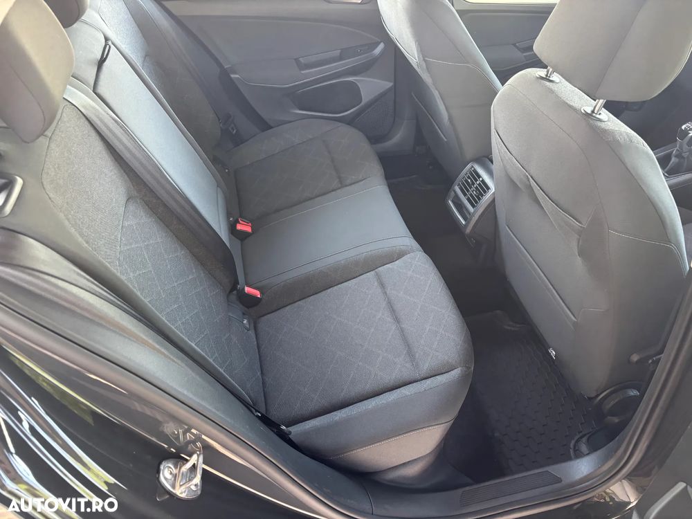 Volkswagen Golf 1.0 TSI Trendline - 39