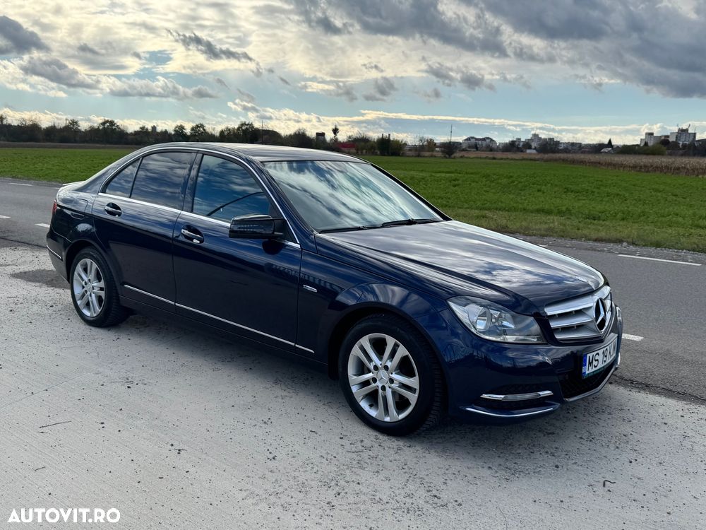 Mercedes-Benz C 180 CGI Automatik BlueEFFICIENCY Avantgarde - 3