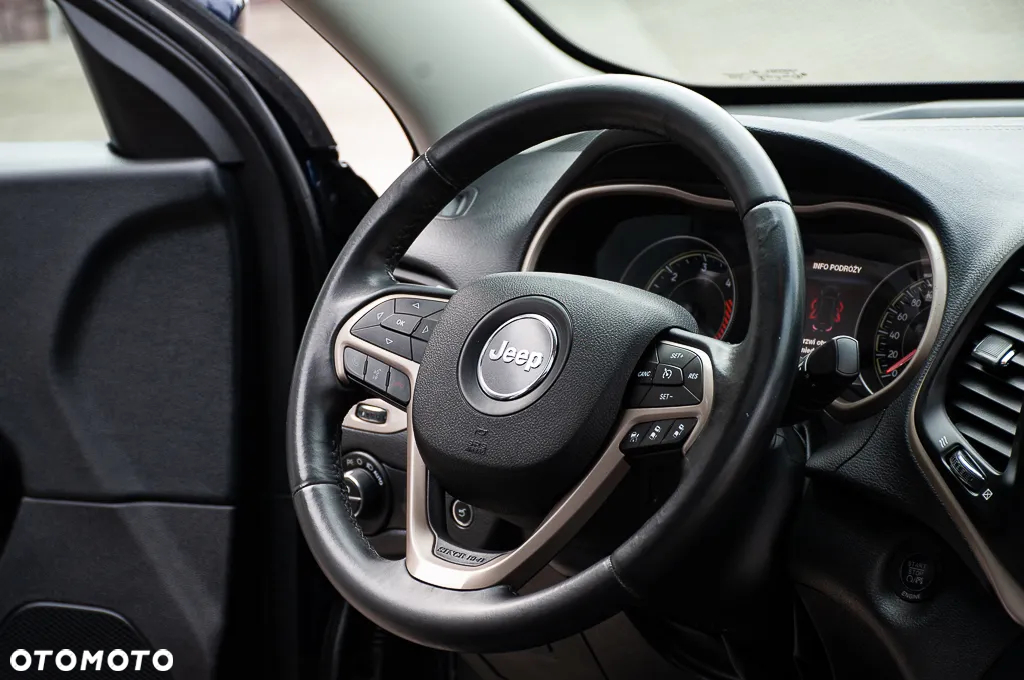 Jeep Cherokee 2.0 Multijet Active Drive II Automatik Limited - 31