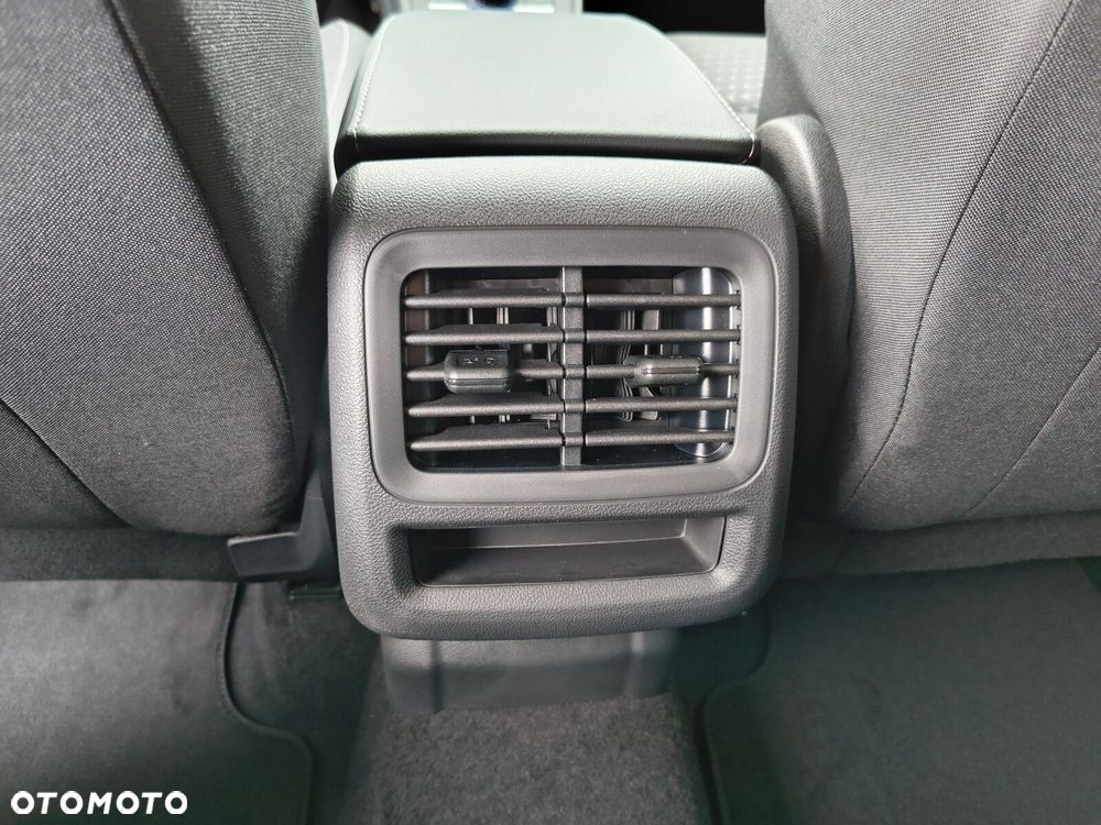 Volkswagen T-Roc 1.5 TSI Life DSG - 23